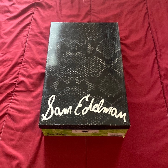 Sam Edelman Shoes - Tan, sued, lace up to calf sandal!  Very Stylish.